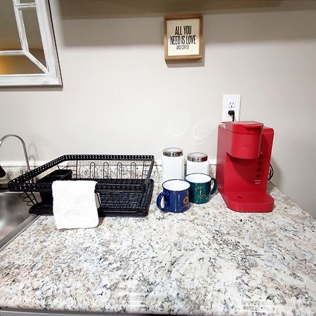 Spacious Suite Close To Downtown Indy/ King Bed 인디애나폴리스 외부 사진