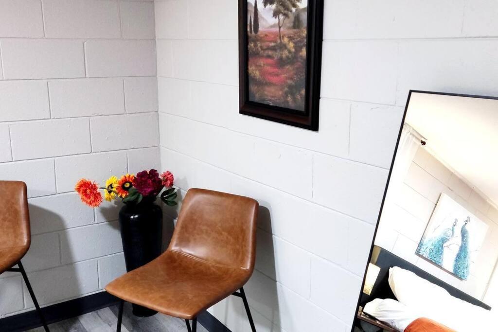 Spacious Suite Close To Downtown Indy/ King Bed 인디애나폴리스 외부 사진