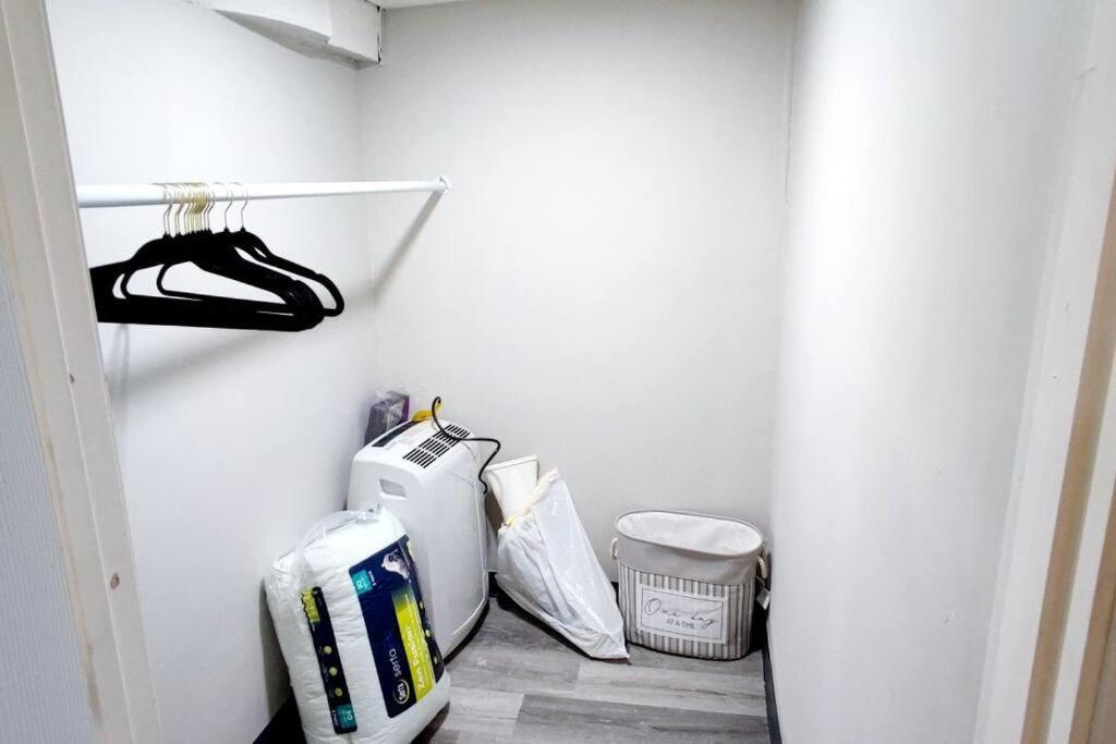 Spacious Suite Close To Downtown Indy/ King Bed 인디애나폴리스 외부 사진
