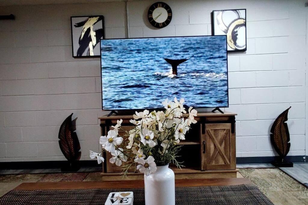 Spacious Suite Close To Downtown Indy/ King Bed 인디애나폴리스 외부 사진