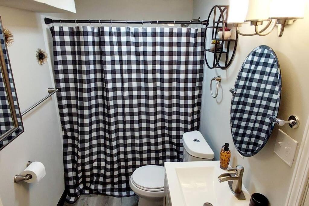 Spacious Suite Close To Downtown Indy/ King Bed 인디애나폴리스 외부 사진